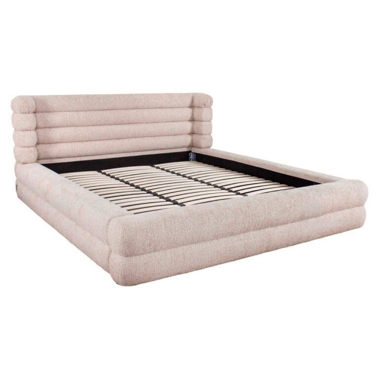 Luxuriöses Bettgestell in Beige mit dickem, rundem Kopfteil und Holzlatten für optimalen Schlafkomfort.