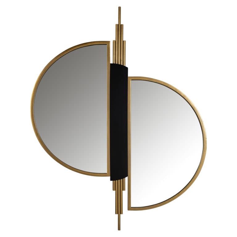 Applique murale moderne au design géométrique, avec des détails dorés et une surface miroitante, pour un intérieur élégant.