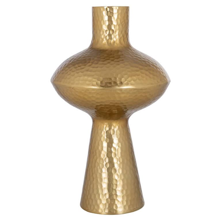Gouden vaas met hammered textuur, modern interieuraccessoire.