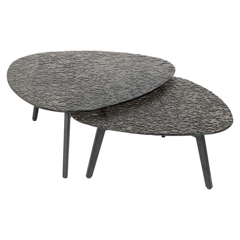 Moderne zwarte granieten bijzettafels met houten poten voor stijlvolle interieurdecoratie.
