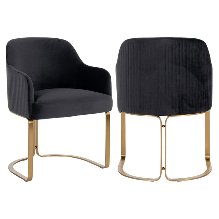 Luxe zwarte fauteuil met goudkleurig metalen frame, modern design, perfect voor interieurdecoratie.