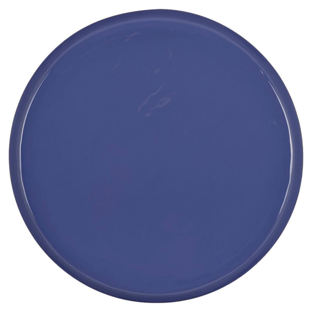 Zwarte ronde serveerschaal voor hapjes en snacks, elegant en modern design.