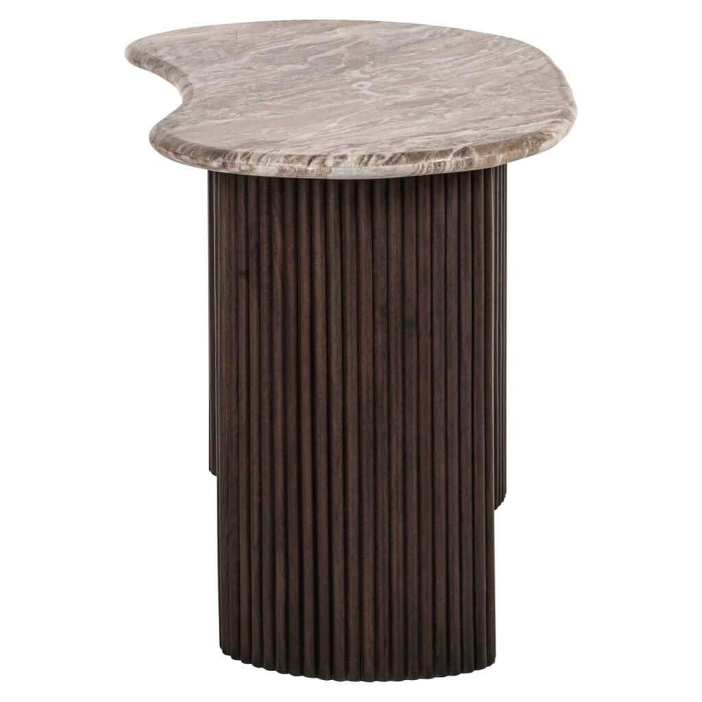 Marmeren bijzettafel met houten basis, modern interieur, luxe design.