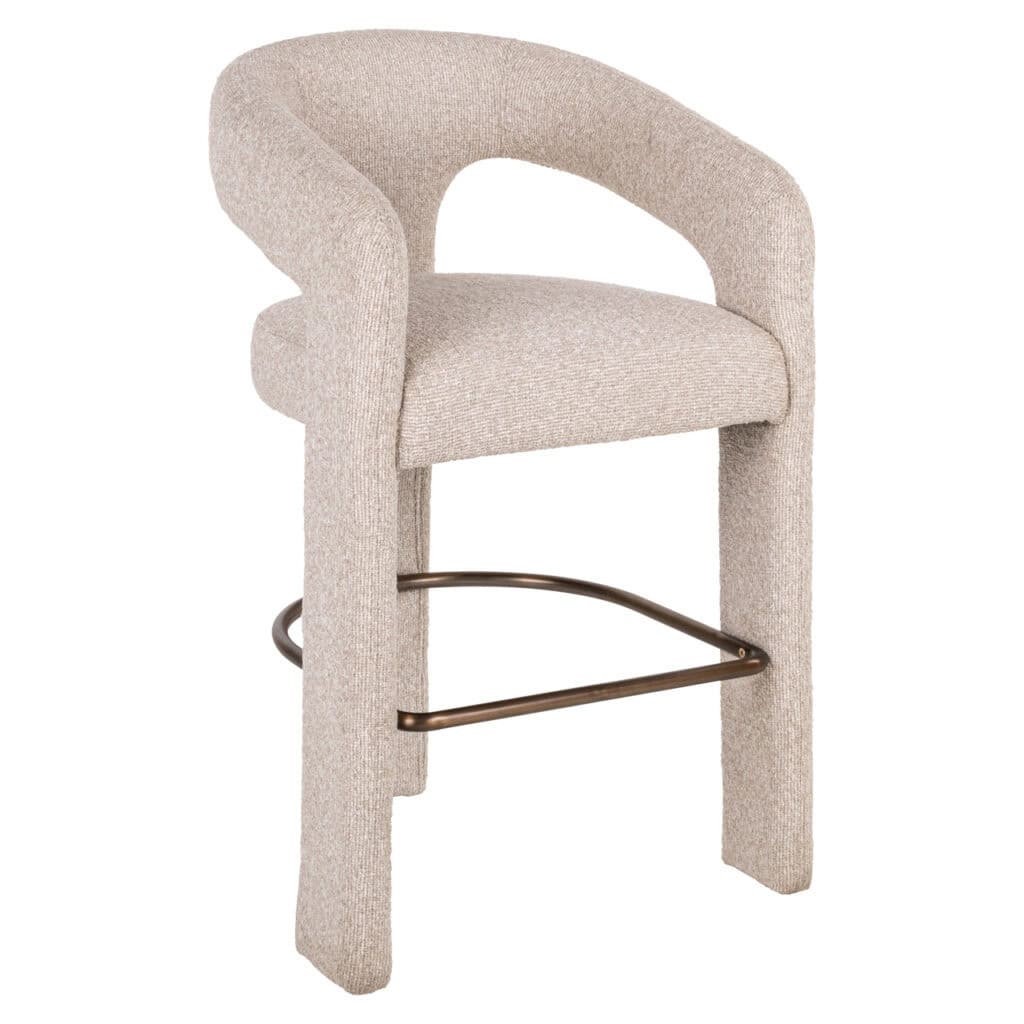 Tabouret de bar moderne de couleur beige, doté d'un rembourrage confortable et d'un repose-pieds en métal, idéal pour créer un décor élégant.