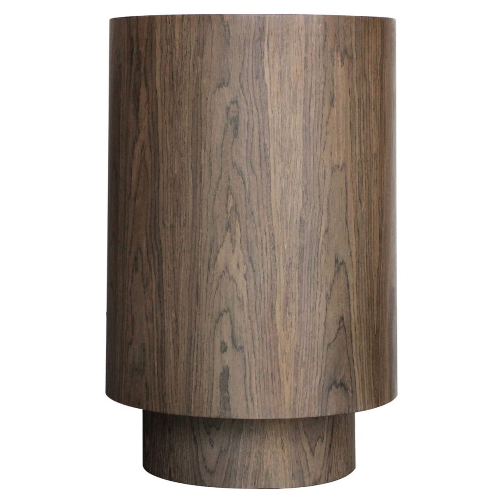 Houten ronde bijzettafel met natuurlijke afwerking voor modern interieur.