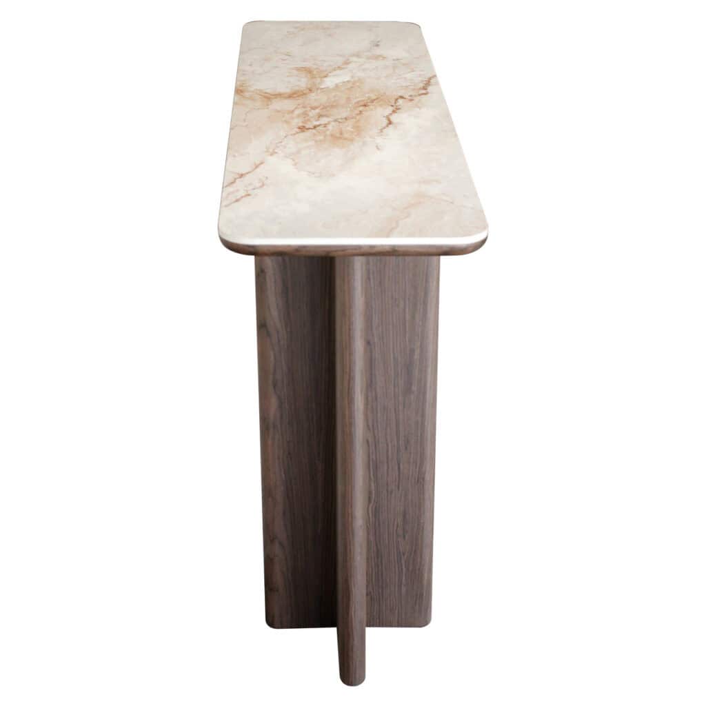Luxe console tafel met marmeren blad en houten onderstel, modern interieur design.