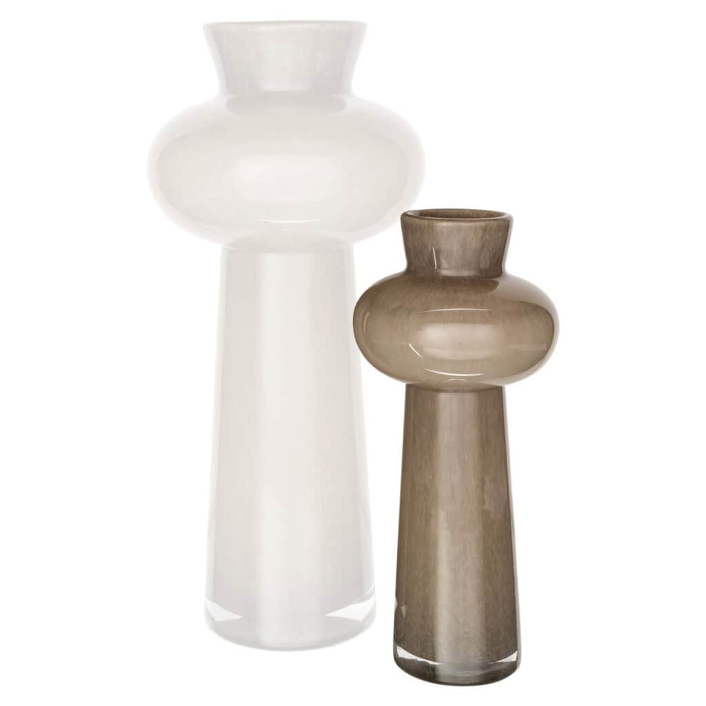Elegante witte en bruine keramische vazen set voor modern interieur.
