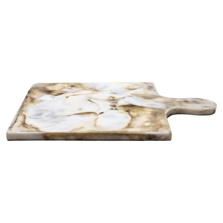 Luxe marmeren snijplank met handvat, perfect voor keuken en serveerplanken.
