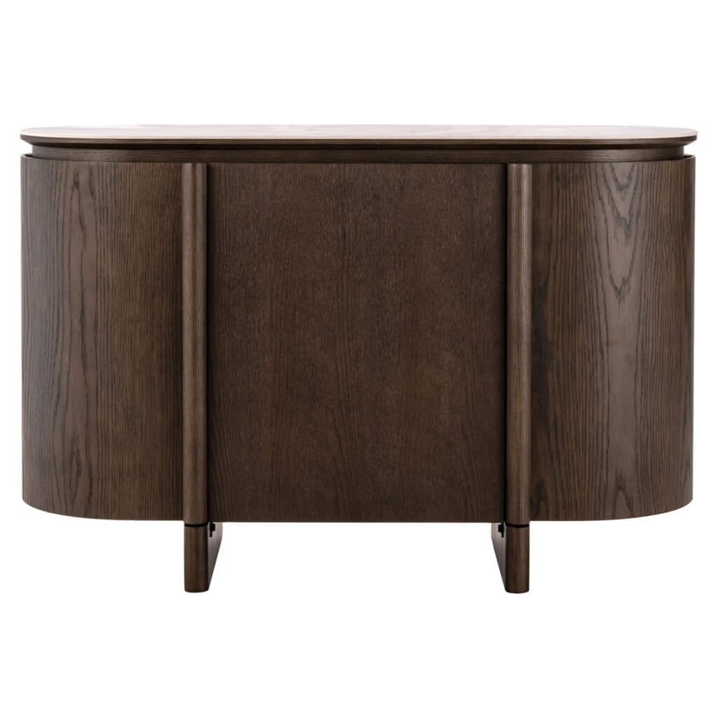 Elegant houten dressoir met ronde vormen en donkere afwerking voor modern interieur.