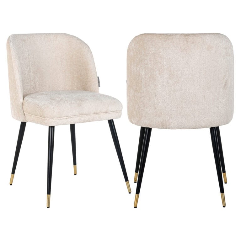 Chaises de salle à manger modernes de couleur beige, avec des pieds noirs et dorés, pour des intérieurs élégants.