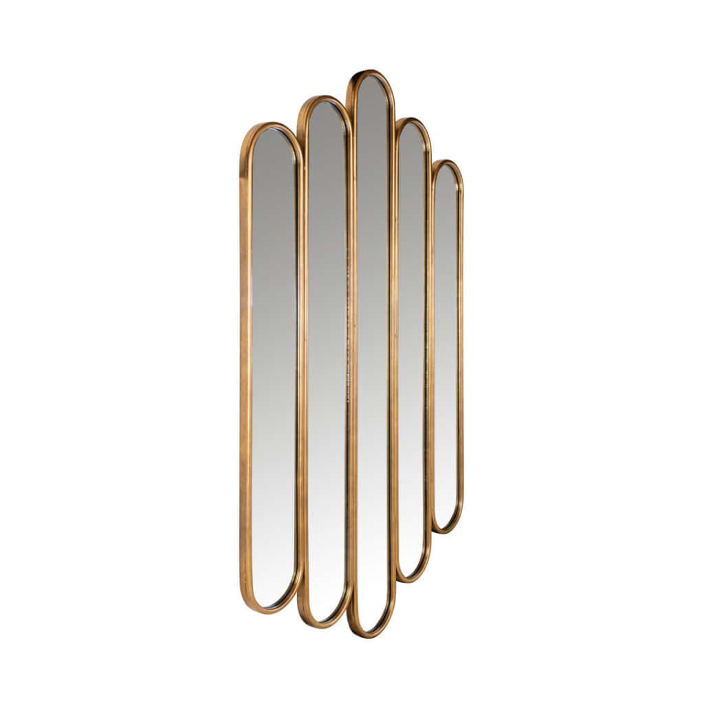 Gouden spiegel met moderne, ronde vormen voor interieurdecoratie.