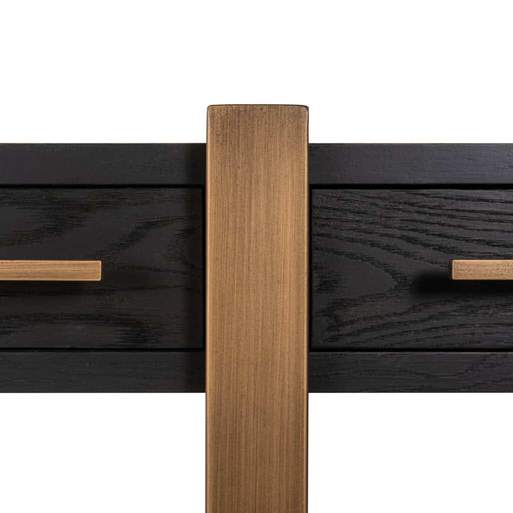 Dressoir Cambon met donkerbruin en zwart hout, handgrepen en centrale houten poot.