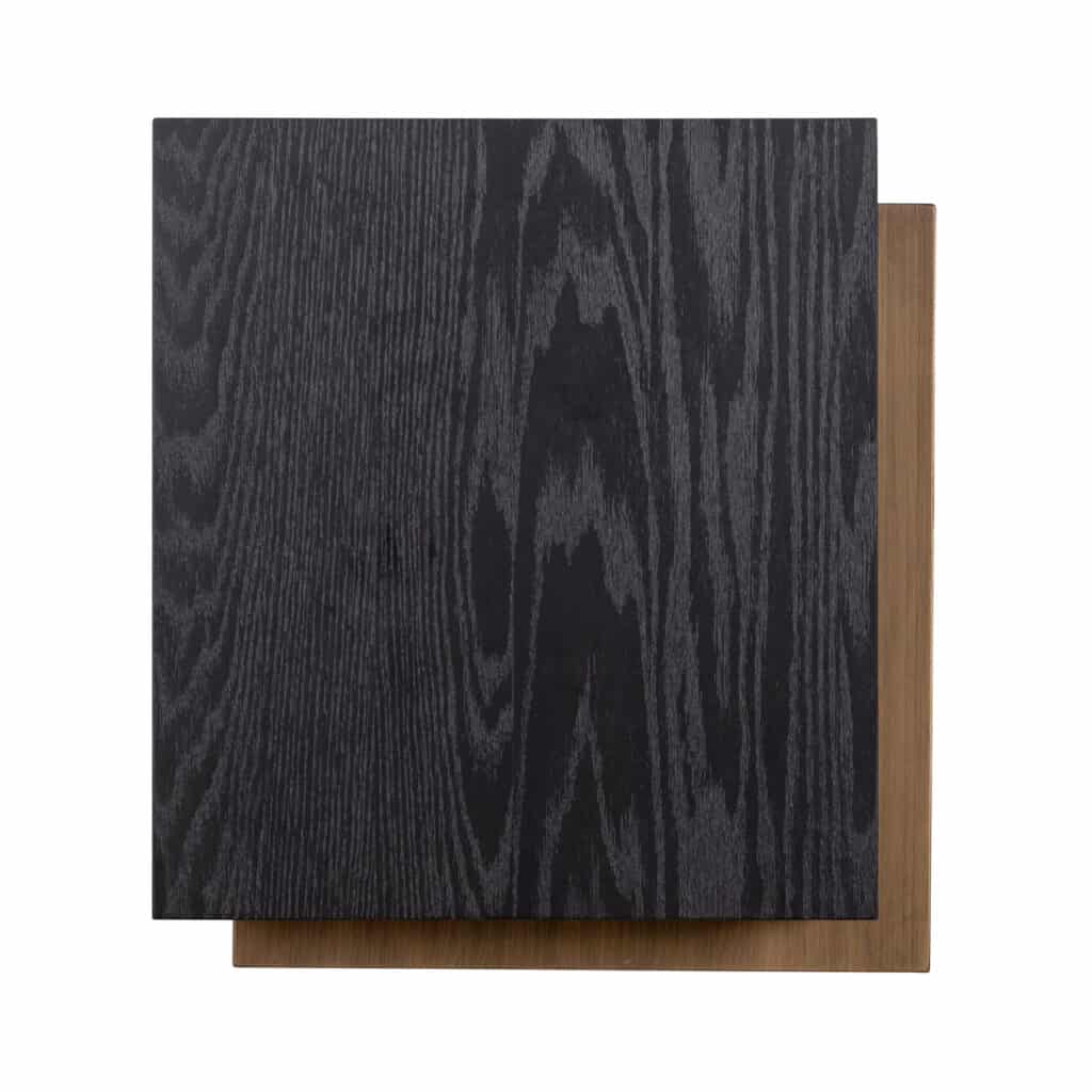 Bijzettafel Cambon met donker houten blad en onderstel.