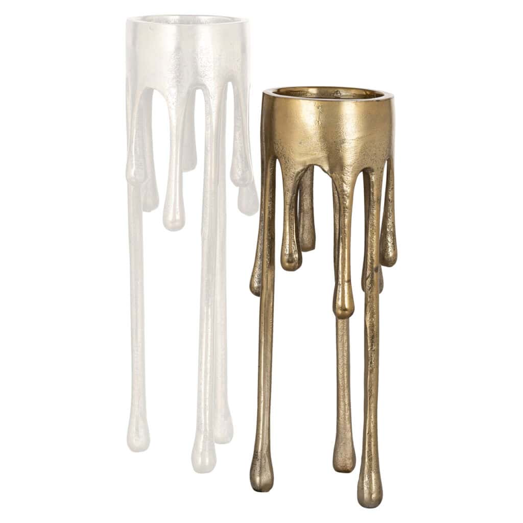 Brushed goudkleurige Lorin kandelaar met druppelvormige details.