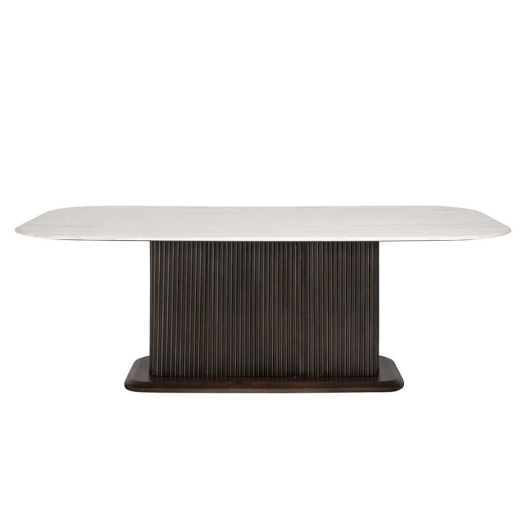 Eettafel Mayfield bruin 230 in modern eetkamer.