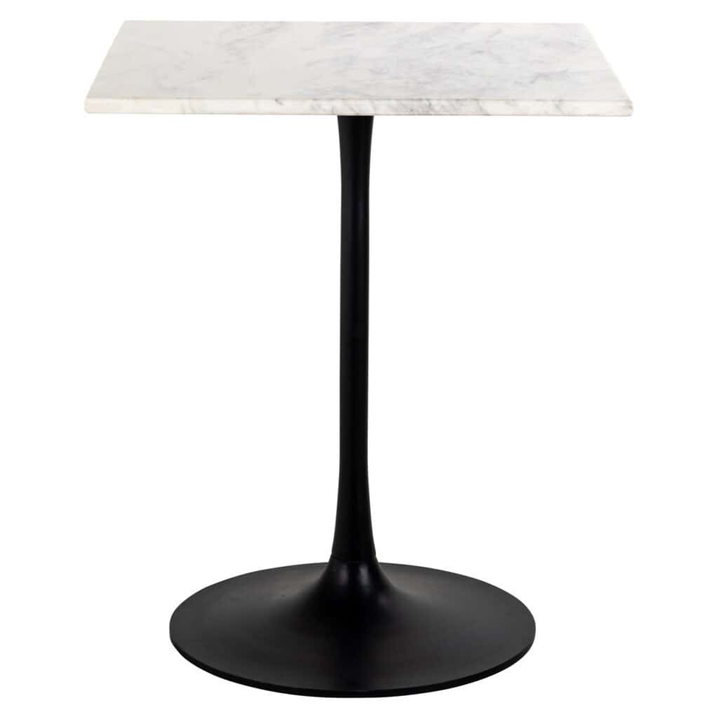 Beistelltisch mit Marmorplatte und schwarzem Metallfuß für moderne Innenräume.