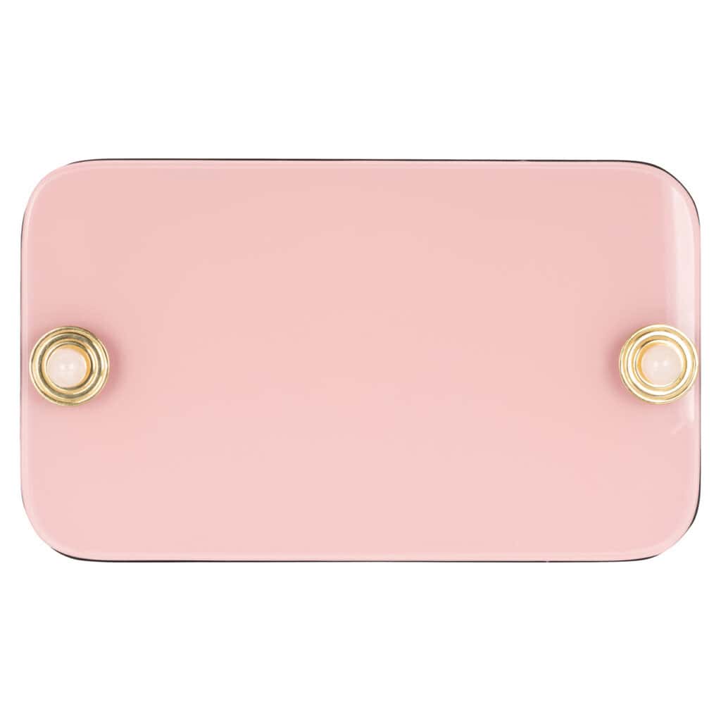 Plateau rose Jalien des détails dorés, pour une utilisation élégante.