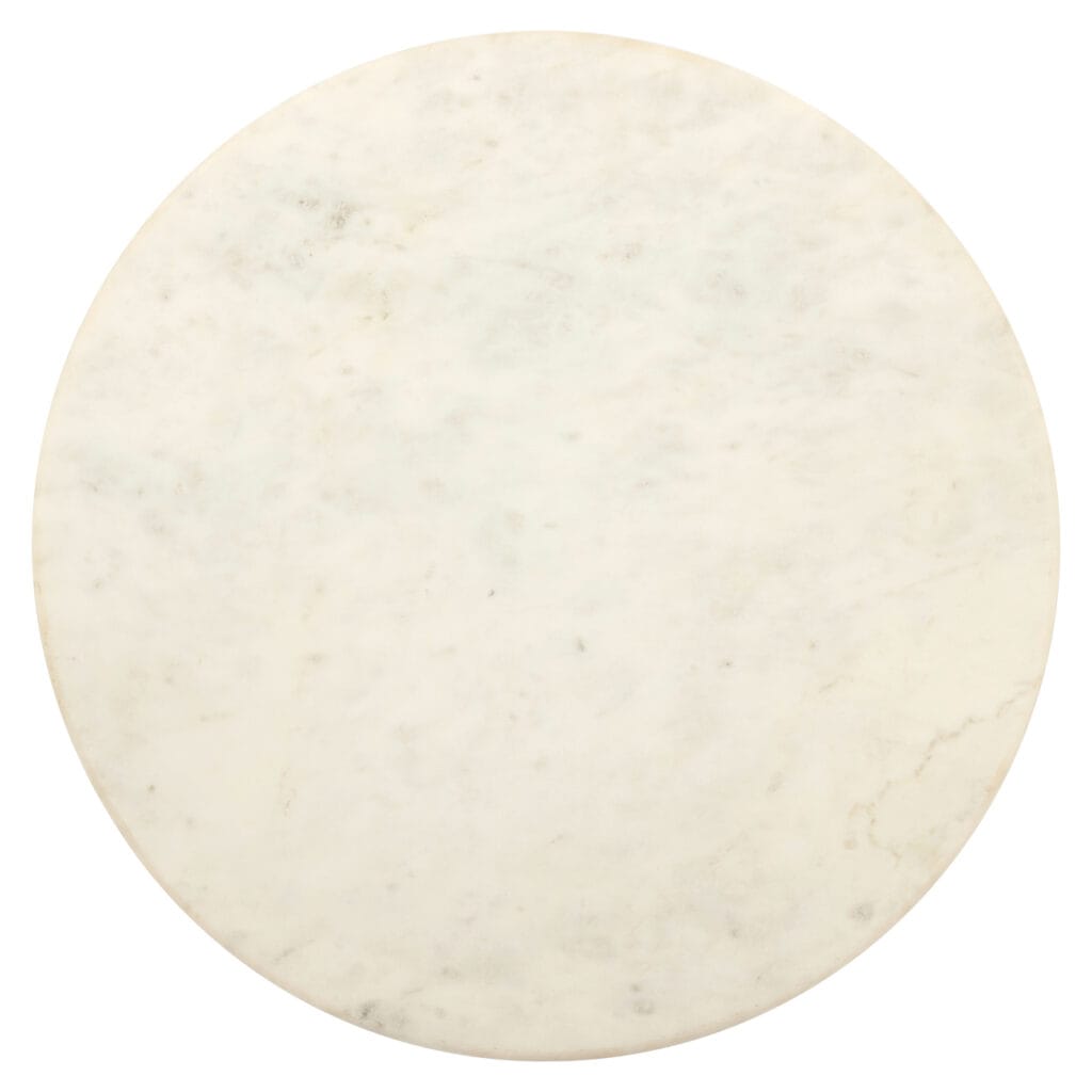 Table d'appoint en marbre blanc aux veines subtiles.