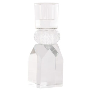 Elegant glazen en kristallen decoratie op een transparant blok, modern interieuraccessoire.