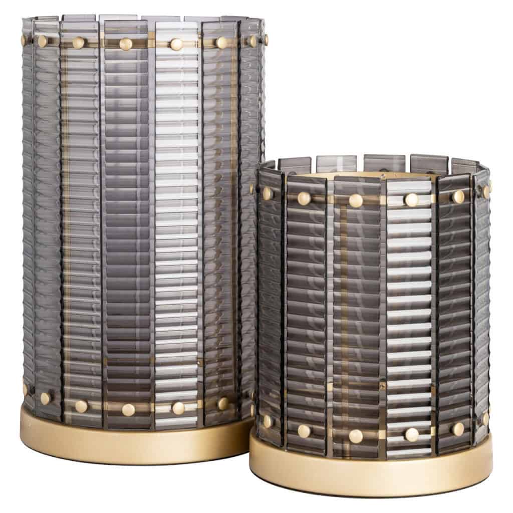 Kleine smoke windlichten van Richmond Interiors voor sfeervolle verlichting.