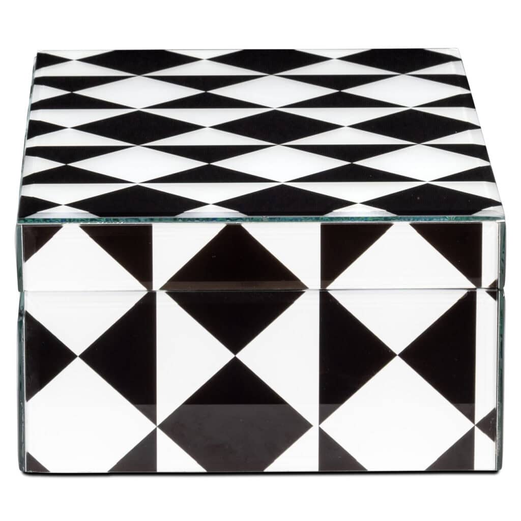 Zwarte en witte geometrische opbergdoos van Richmond Interiors.
