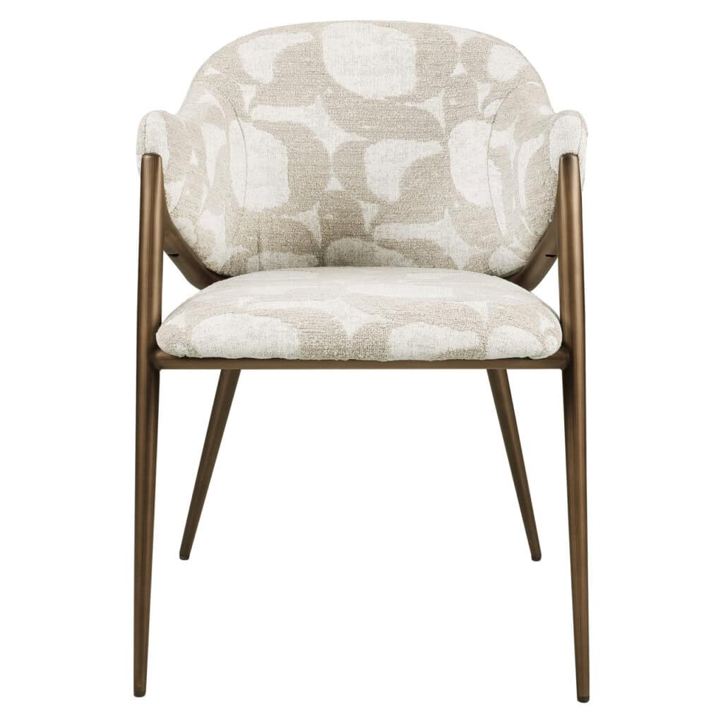 fauteuil moderne fauteuil une assise rembourrée blanc cassé et des pieds en bois, idéal pour la décoration d'intérieur.