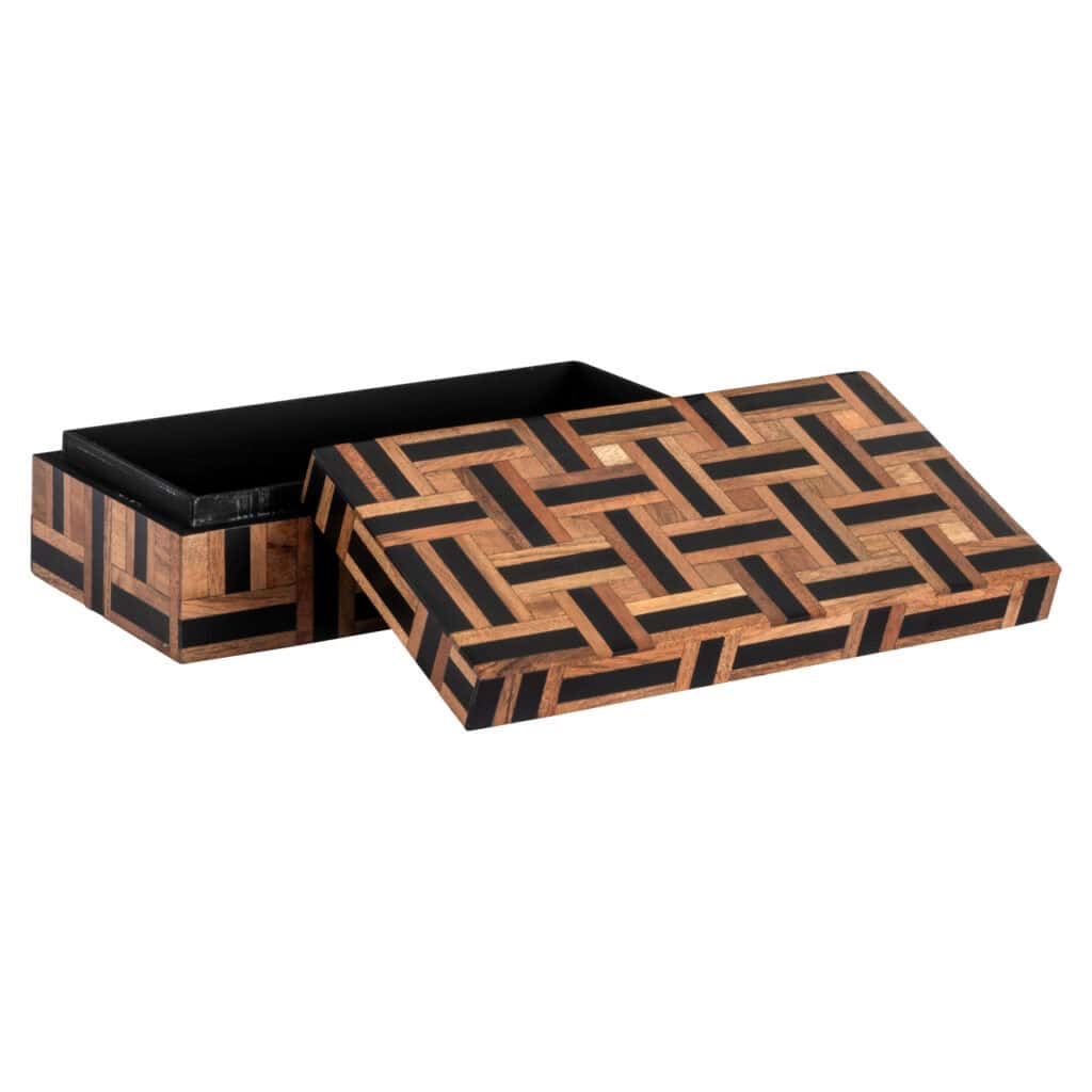 Decoratieve houten sieradendoos met geometrisch patroon, perfect voor stijlvolle opbergoplossingen.