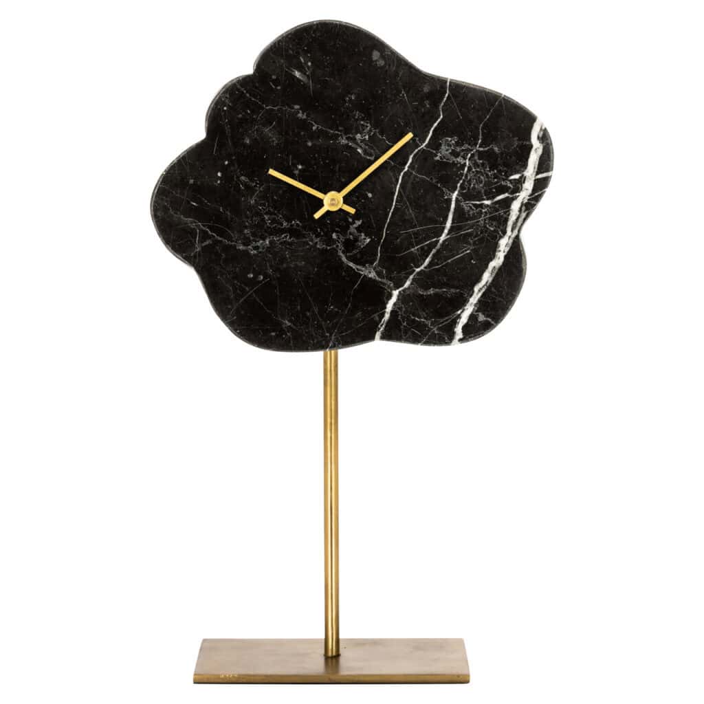 Élégante horloge en marbre noir rehaussée de détails dorés, idéale pour la décoration d'intérieur.
