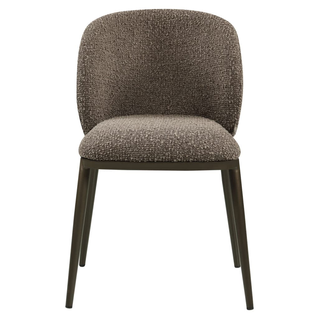 Eetkamerstoel Gandy bruin chunky met comfortabele bekleding.