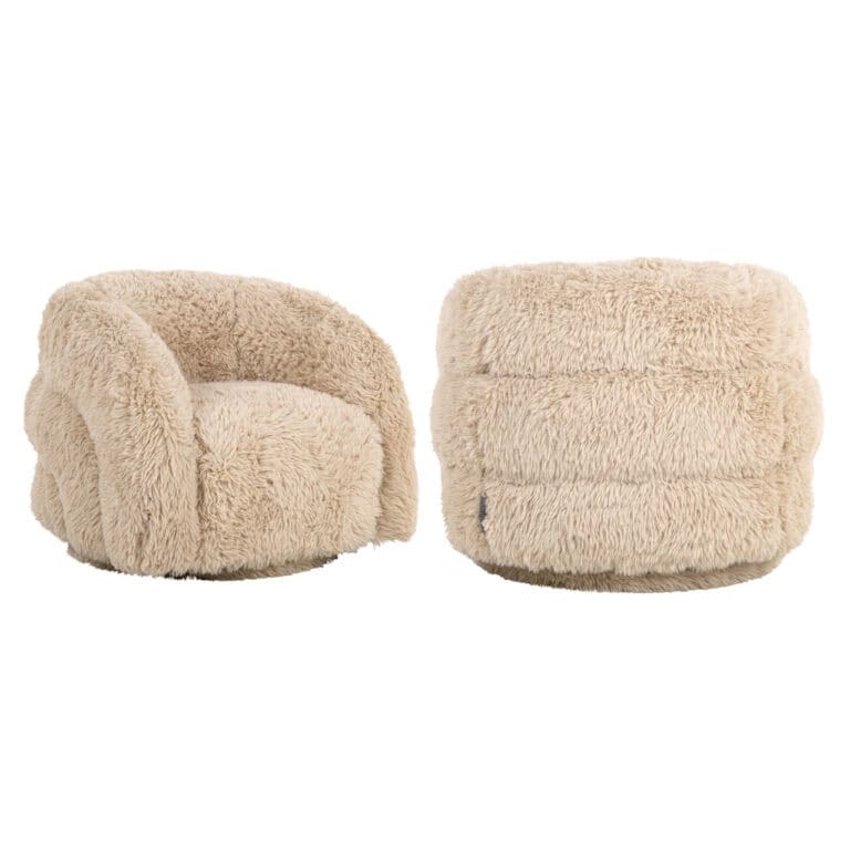 Lenny lounge stoel in yakety sand, zacht en comfortabel.