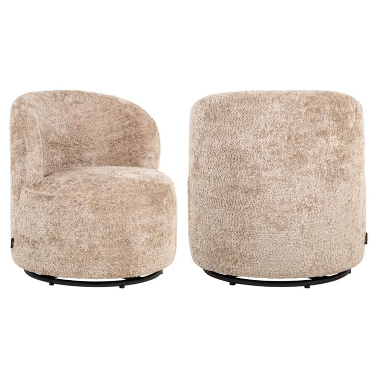 Luxuriöser Loungesessel „Jackie Sheep“ in Naturfarbe, drehbar und bequem.