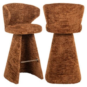 Gatsbi barstoel in warme cinnamon kleur, comfortabel en stijlvol.