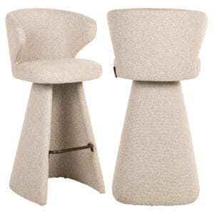 Moderner beiger Barhocker „Gatsbi Biscotti“ mit bequemer Sitzfläche.
