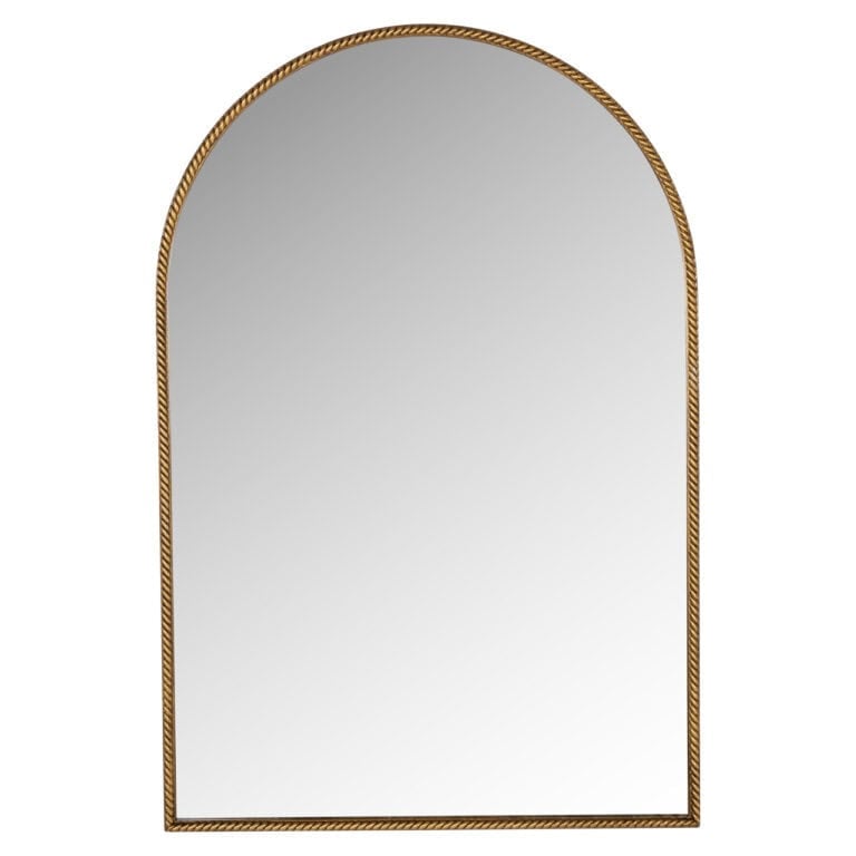Gouden spiegel met boogvorm, elegante decoratie voor interieur.