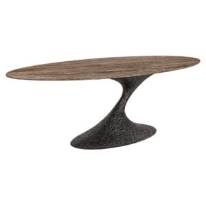 Table à dîner Russo, avec un plateau ovale couleur frêne brun et un piètement sculptural noir.