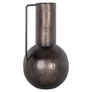 Vase en cuivre à base ronde et longue anse, au design moderne.