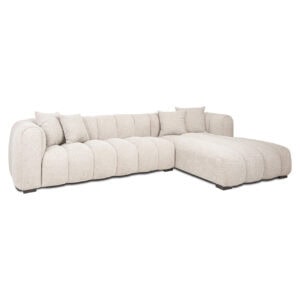 Luxe natuurlijke loungebank met comfortabele kussens en modern design.