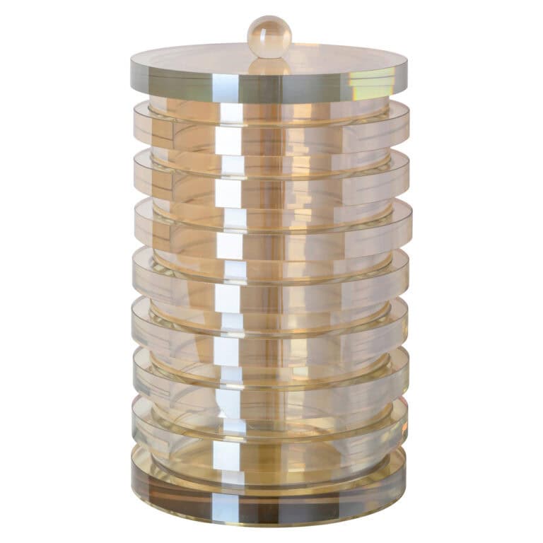 Elegante amber opbergdoos Joann met ronde lagen en gouden details.