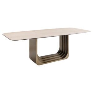 Table à dîner e moderne de la marque Maxfield, dans des tons beige et doré.