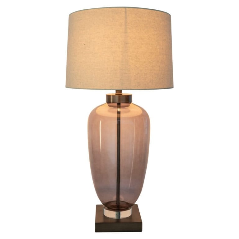 Elegante Monsoe smoke tafellamp met beige lampenkap en glazen basis.