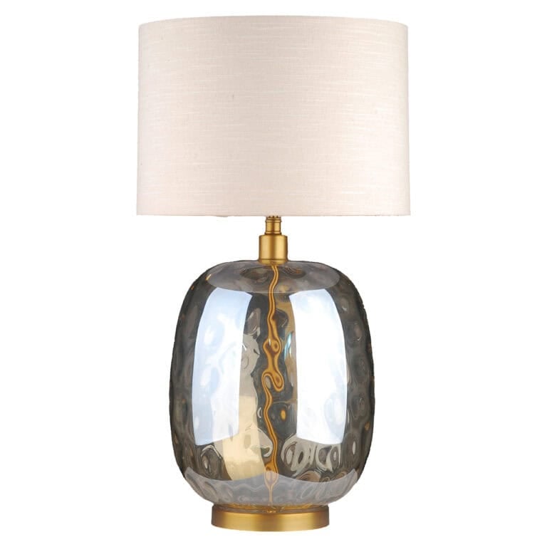 Tafellamp Ember amber met glazen basis en beige lampenkap.