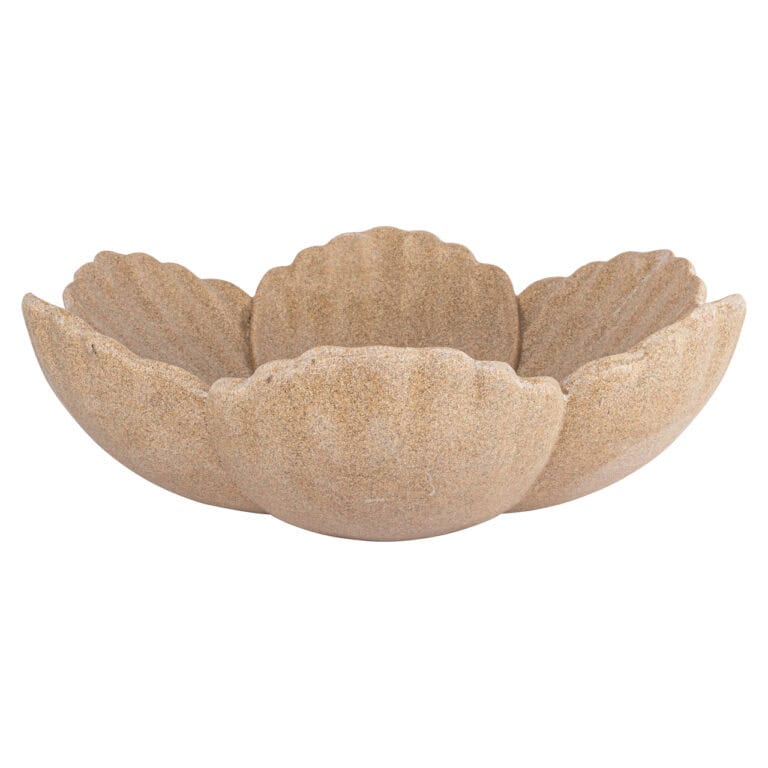Beige Petal schaal, decoratief en elegant, perfect voor interieurstyling.