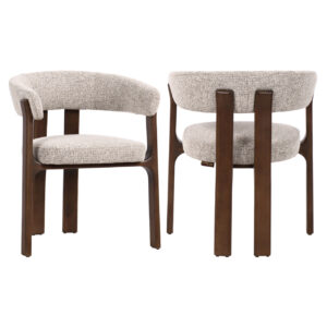 Contigo eetkamerstoel met beige bekleding en houten poten.