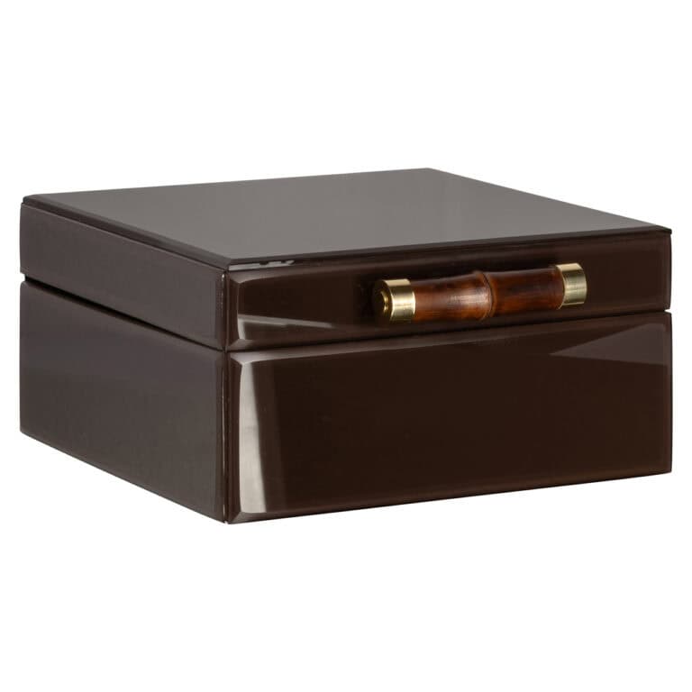 Grande boîte de rangement marron foncé avec poignée en bois, pour la maison.