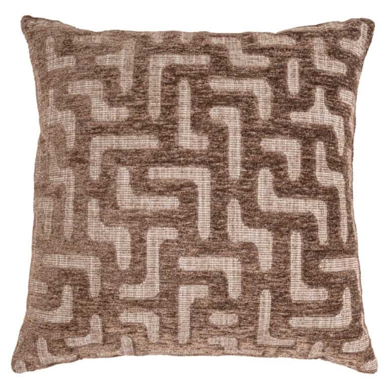 Coussin Ivy Labyrinthe marron à motifs géométriques pour la décoration d'intérieur.