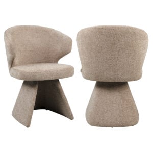 Moderne mocca eetkamerstoel met comfortabele zitting en unieke vorm.