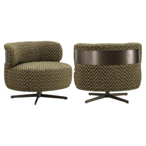 Moderne lounge stoel met moss groene chevron stof en zwart metalen onderstel.
