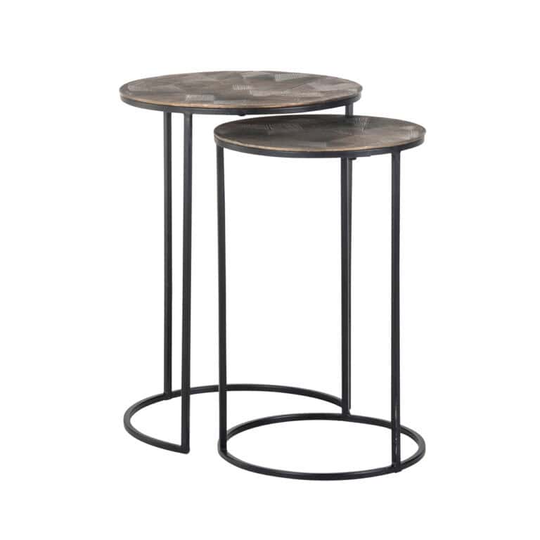 Lot de deux tables d'appoint « Tulum » avec finition « brushed  »gold et structure métallique noire.