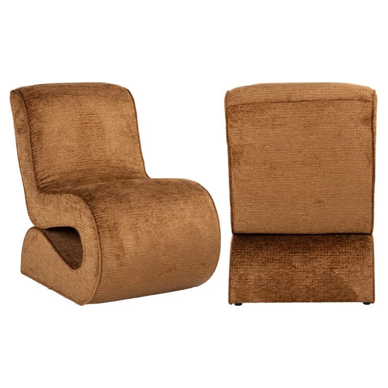 Lounge stoel Frankie in cognac kleur, modern design, comfortabele zit.
