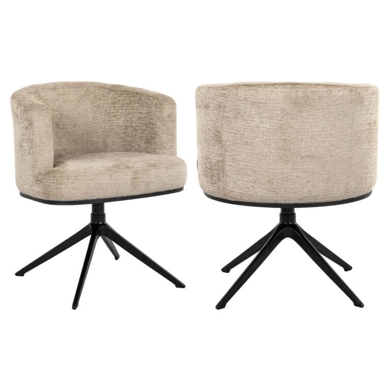 Moderne draaistoel met beige bekleding en zwarte onderstel.
